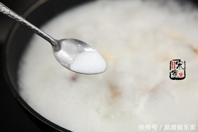 它不是牛奶也不是豆浆,含钙高又补脑,孩子长个要多喝!