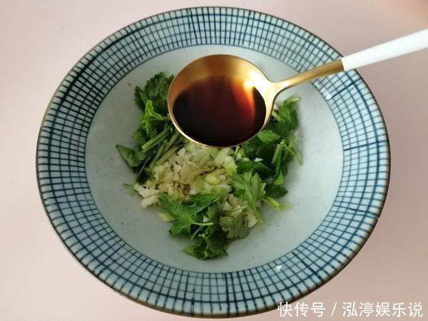 入适量|比面馆好吃百倍的酸汤面,5分钟就搞定,连汤汁都不剩!