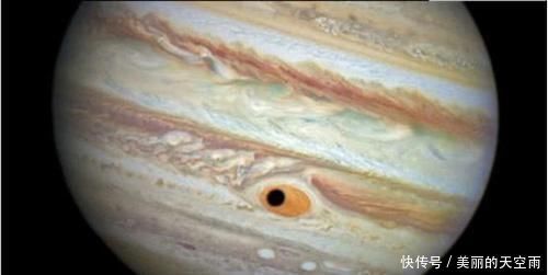 如果宇航员登陆木星,是否会因为踩空而掉到木星内部