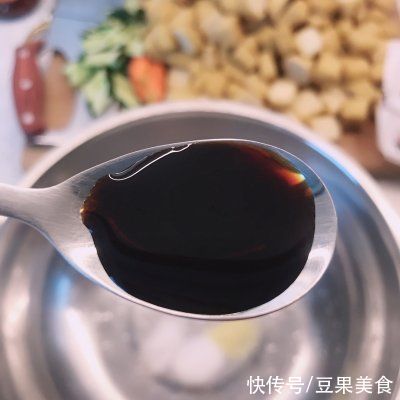  正宗地道的拌豆腐泡做法，速来围观