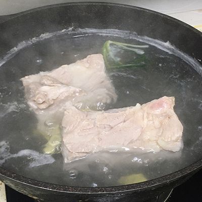 白醋|广式脆皮烧肉