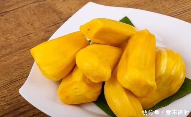 细腻|女性不想老太快,要多吃此物,皱纹少了,皮肤细腻了