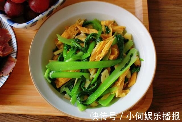 膳食纤维|我轻断食的一日三餐,在朋友圈里火了,网友这么吃,想胖都难