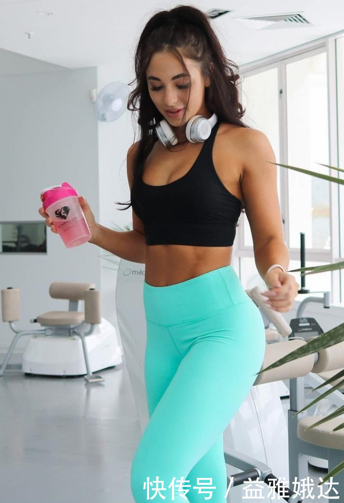 健身|澳大利亚健身女神DanielleRobertson,高材生到健身模特的蜕变