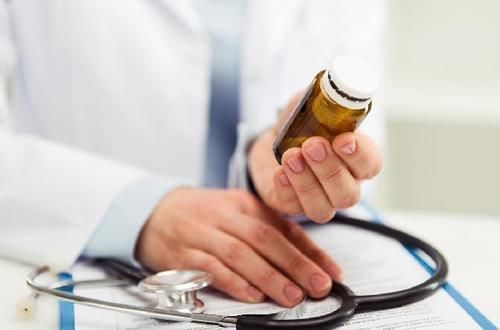 高血压|老年人高血压，高压160低压才70，有没有只降高压的降压药？