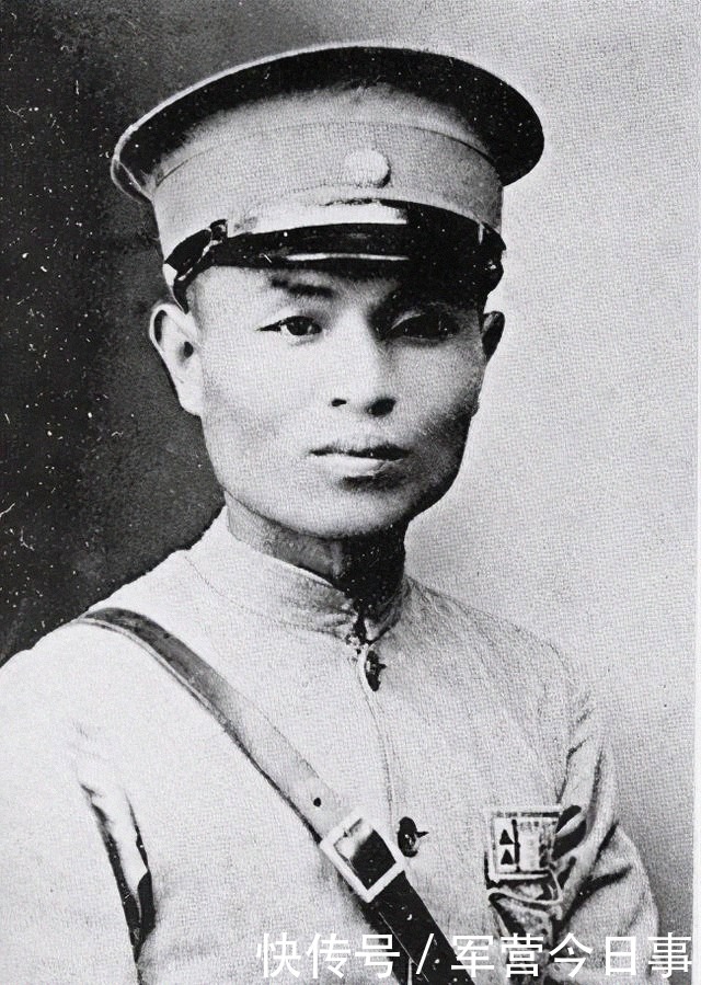 参谋长|授衔时,为何一野和三野参谋长为中将,二野和四野参谋长为上将