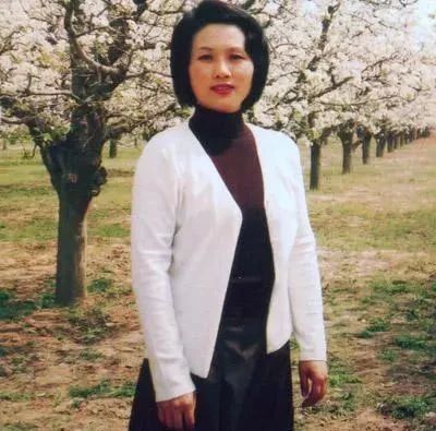 书坛|胡秋萍的草书,成为书坛的赢家,一般人写不来