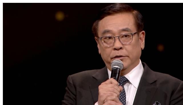 惠英红放低姿态求角色,尔冬升呼吁良性竞争,彰显演员导演真本色