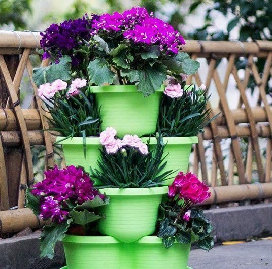 养花占地方？阳台支个架，再养10盆也不挤！