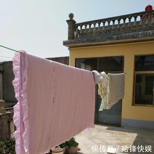 晒被子|特殊期间,还能在外面晒被子晾衣服吗有2种情况要制止