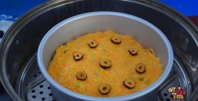 解馋|地瓜别总是煮着吃完,加1盘小麦面粉,教你做美味的地瓜发糕,解馋解饿