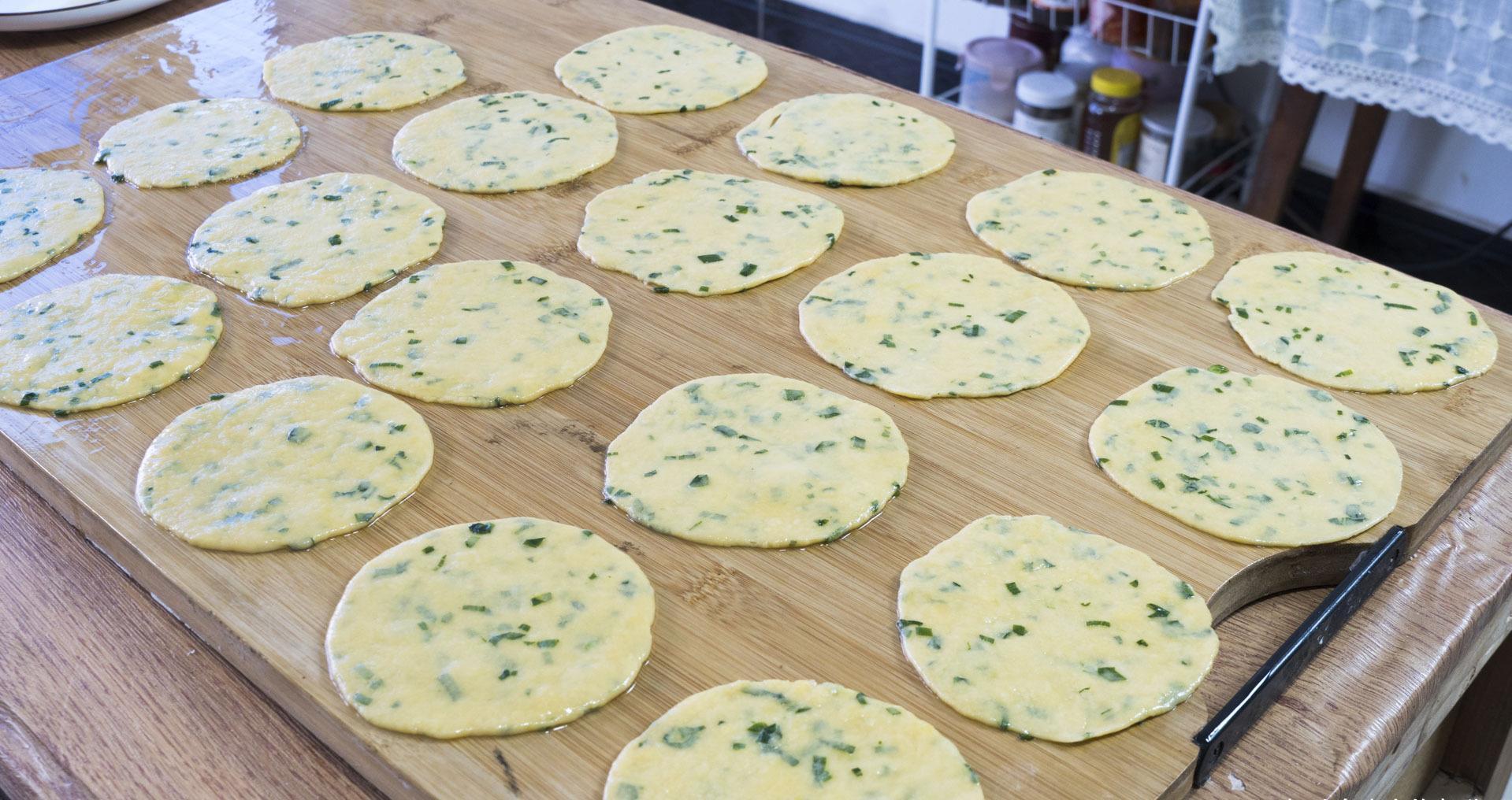 懒人早餐饼的做法,秘制一次半月不早起,5分钟出锅,凉了不硬