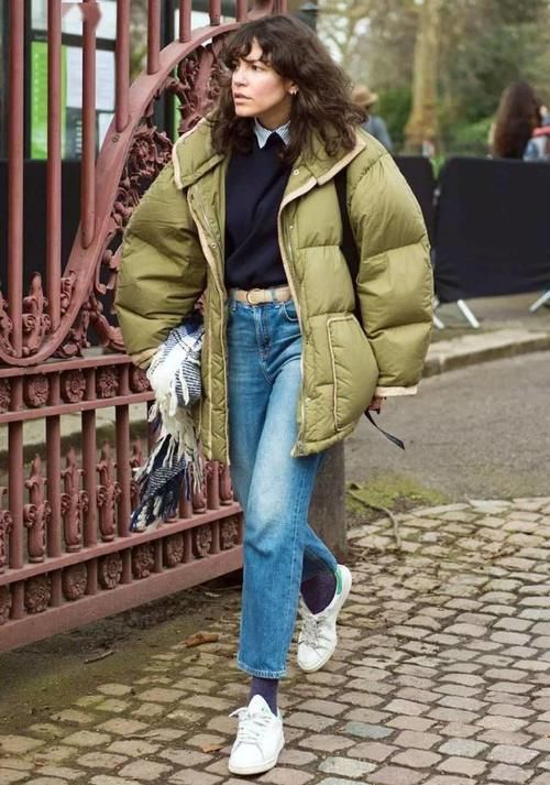 冬天,羽绒服越“长”越时髦!!