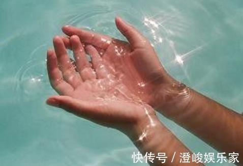 妈咪|4岁男童被烫伤,爸爸的处理方式被医生痛批,医生太无知了