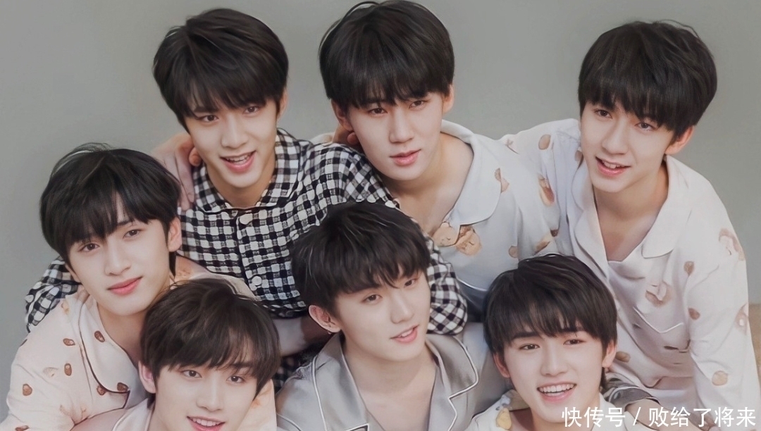 楊迪|看了《青春環(huán)游記3》總導(dǎo)演的微博，發(fā)現(xiàn)周深、賈玲恐不會(huì)再參加