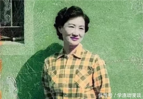 赵一荻到底有多美?堪称风华绝代,难怪张学良痴迷,死后合葬美国