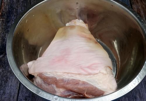 年夜菜谱：酱肘花正宗做法，秘方详细操作简单，醇香筋道没腥味