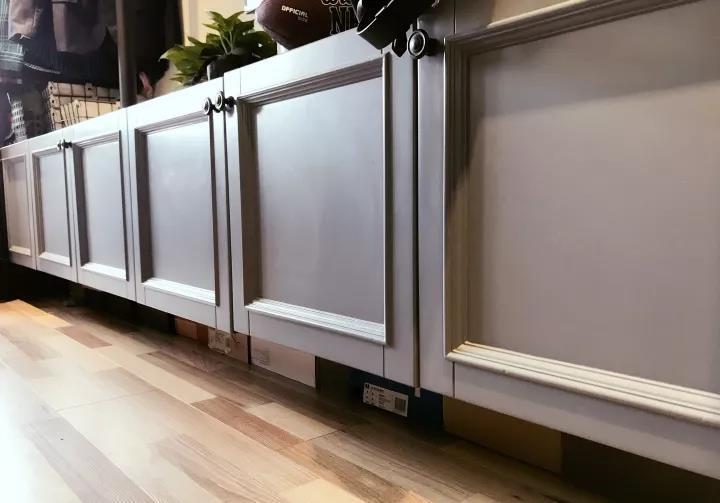 收纳|年轻夫妻的温馨婚房,简约北欧风,头一次见衣柜这样打!