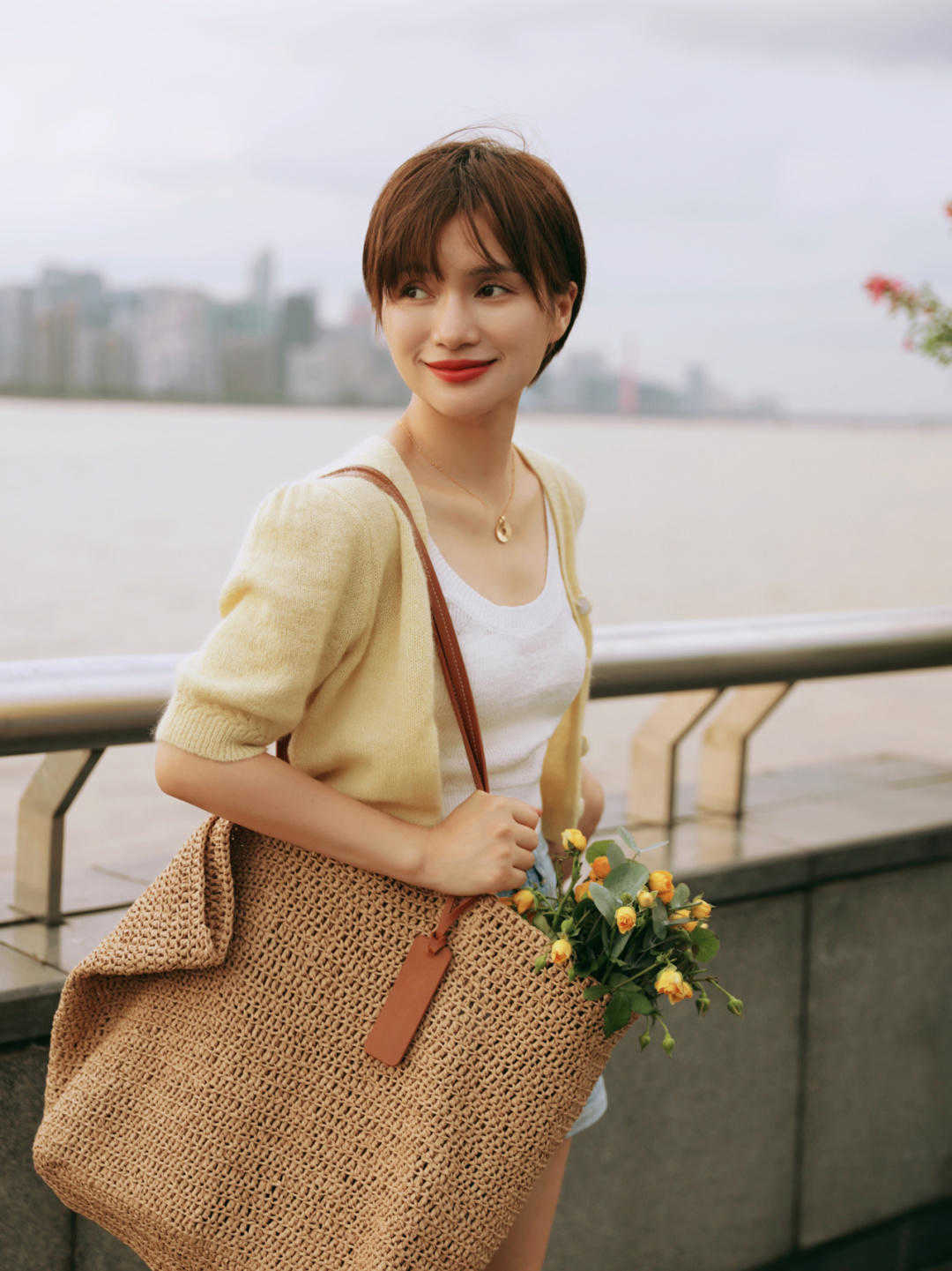 穿搭|风头正火的针织衫,原来还可以这么时髦?高级又优雅