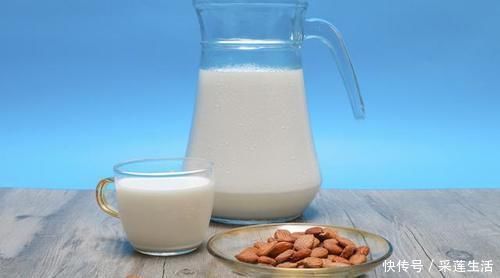 维生素d|孕妇喝什么牌子的钙片效果最好，喝钙片的最佳时间是什么时候呢？