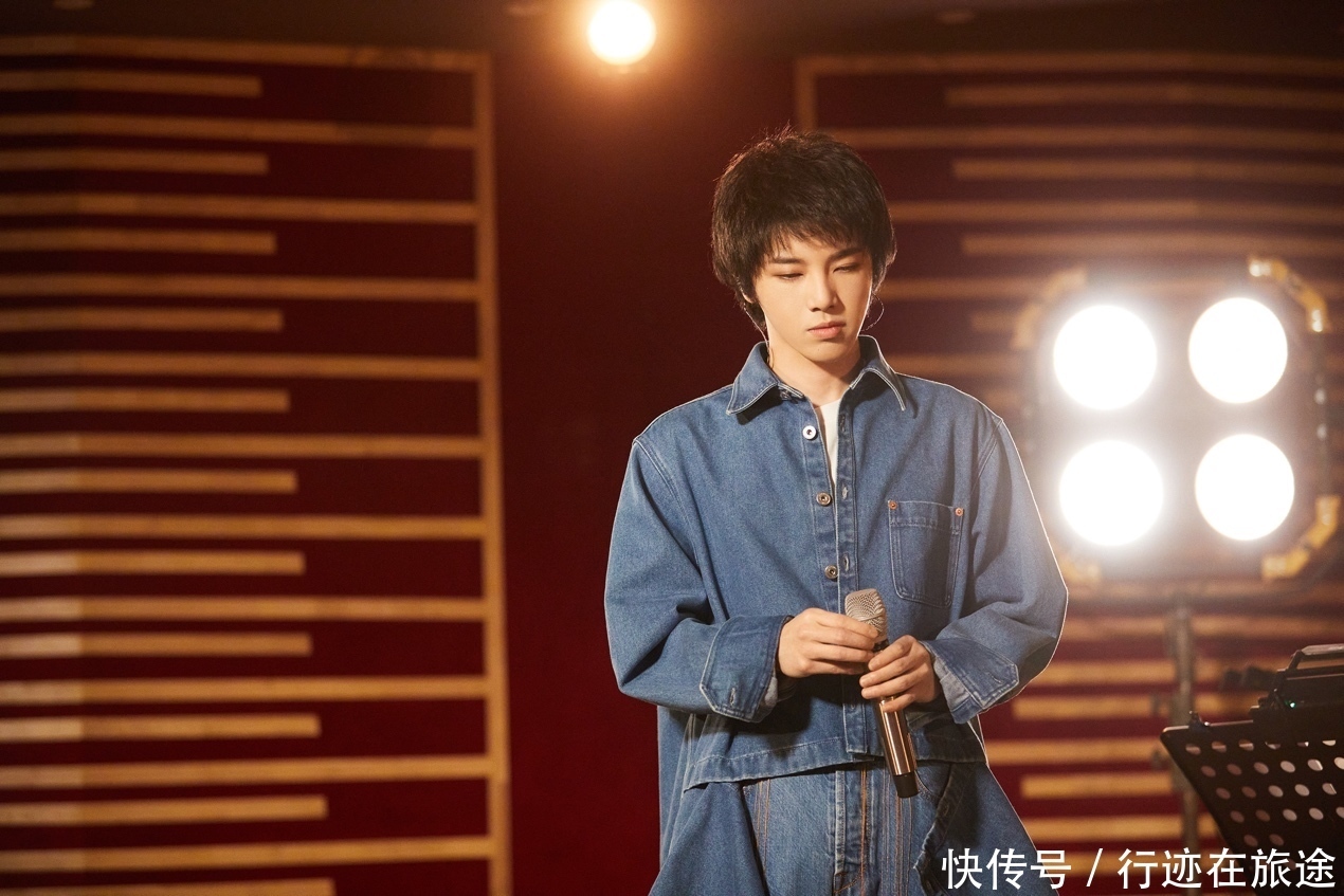 《歌手·当打之年》歌王之战星光璀璨 帮唱嘉宾当打天团齐聚