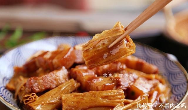 做红烧肉时,要不要焯水这一步做错了,难怪肉又老又柴不好吃
