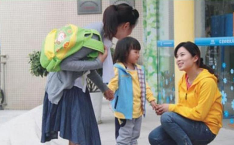 家长群|幼师误发午餐照到家长群,虽然很快撤回,还是被眼尖的家长截图了