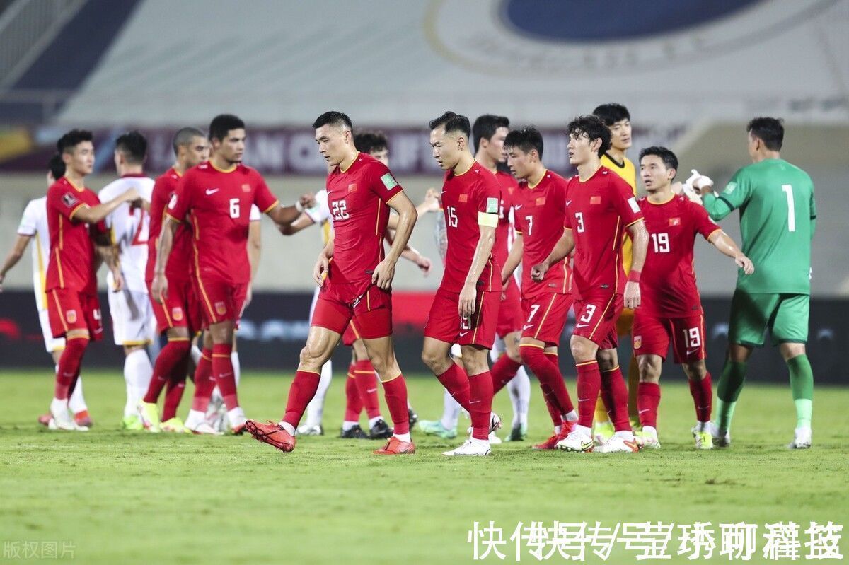 吴曦|3场丢6球!国足防守排12强赛倒数第二 从2-0到2-2到底发生了什么?