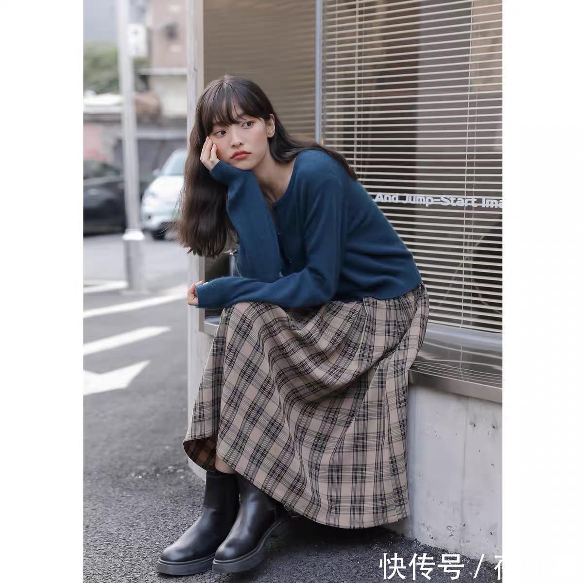 裙装|秋天衣橱里必备“裙装”!学会裙装搭配,让自己成为一枚时髦精