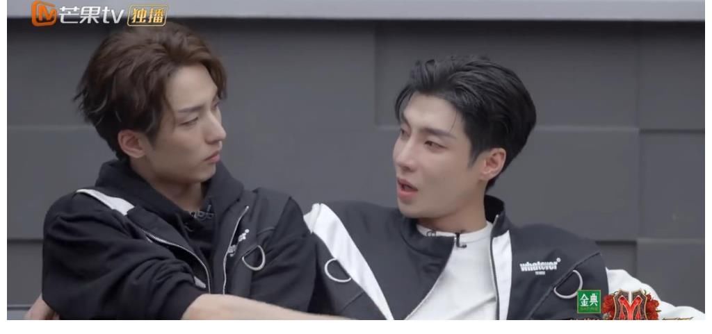 《披荆斩棘》大湾区被拆散，张晋高瀚宇上演父子情深，团魂感爆棚