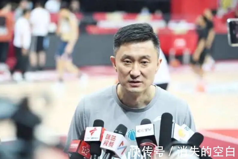 汤杰|CBA官方更新球员信息 广东男篮汤杰成功完成注册