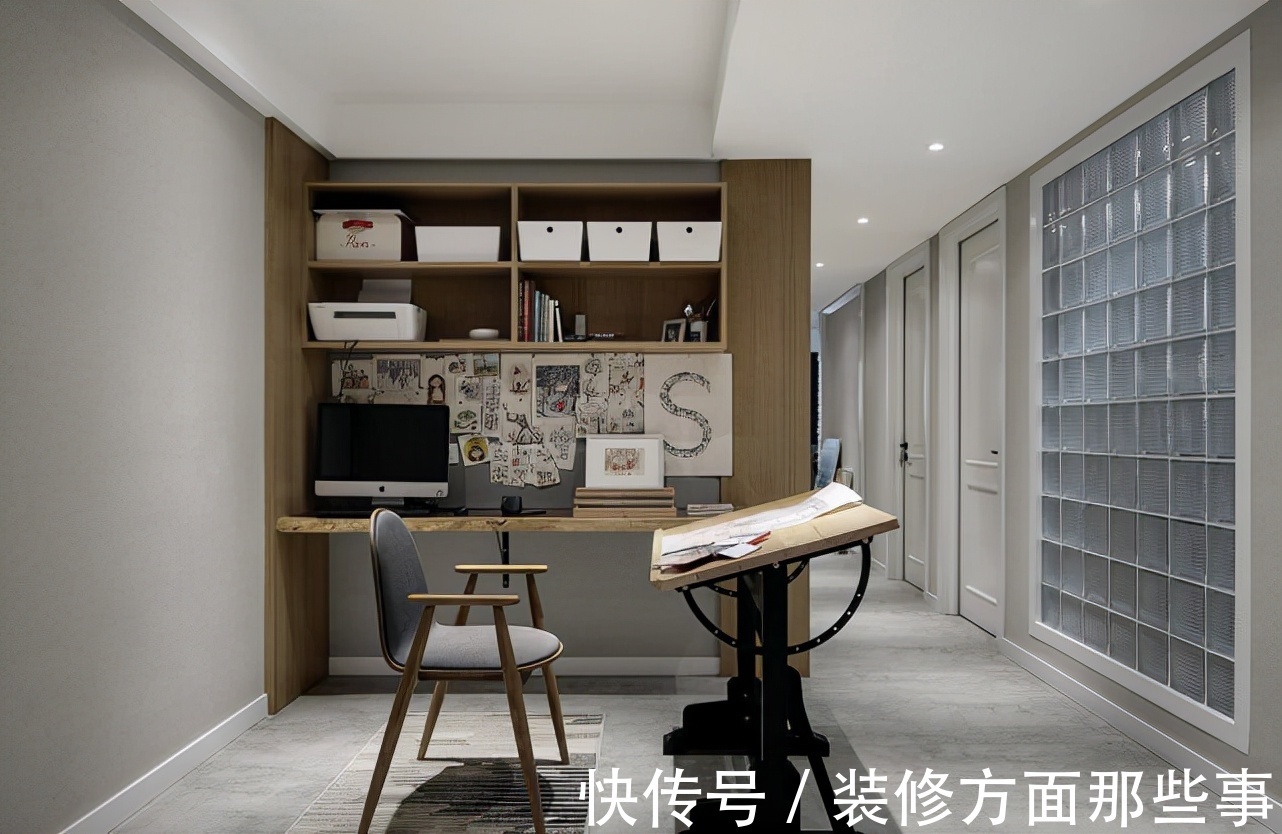 玄关|124三居室蓝灰配穿插原木色+灰,空间便显得典雅浪漫