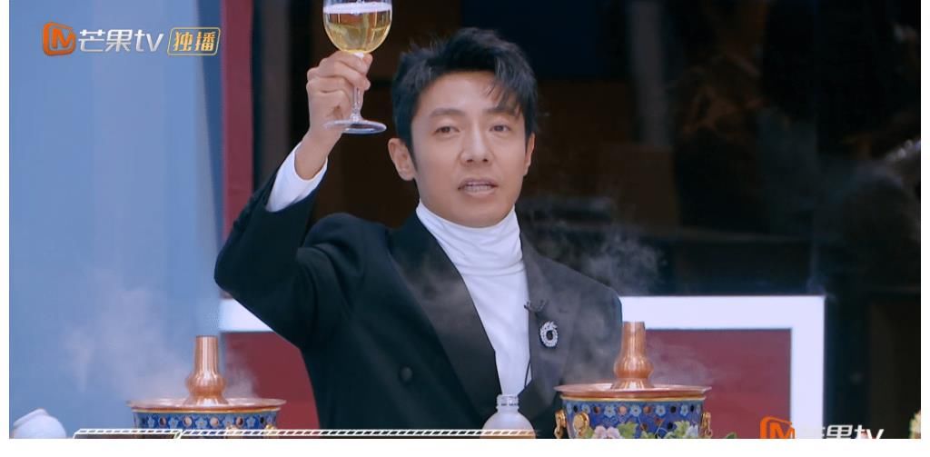 《明偵7》錄制場(chǎng)地疑曝光，暗黑城堡盡顯豪氣，6位明星已確認(rèn)加盟