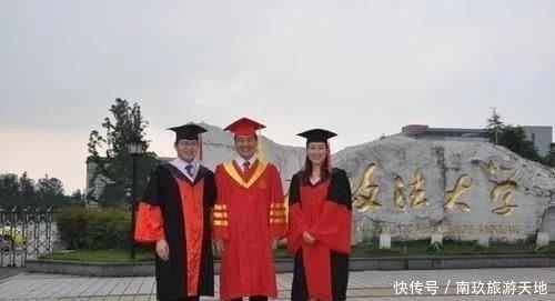 博士|儿女皆为博士,父亲坦言从5岁起,要舍得在这3点上“逼”孩子