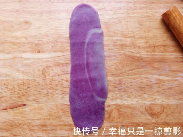 面粉别做馒头了，试试此款点心，个人觉得比馒头好看还好吃，真香