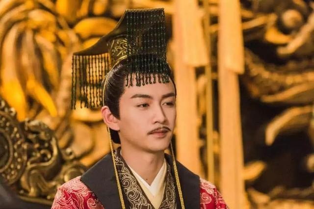 杨广|隋文帝为何废太子杨勇而立杨广？最后还因杨广而死，网友：真可怜！