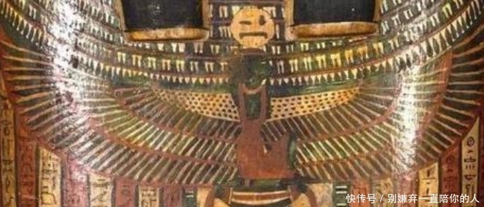  发现|内蒙发现神秘古墓，警察封锁现场，出土文物专家不敢触碰