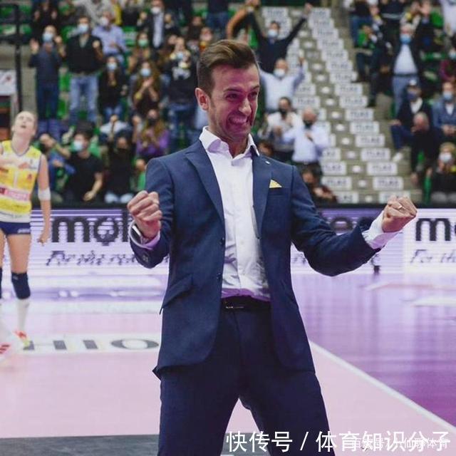 波兰女排|确定了!女排主教练正式出炉,功勋教练得到“世界前三”的评价