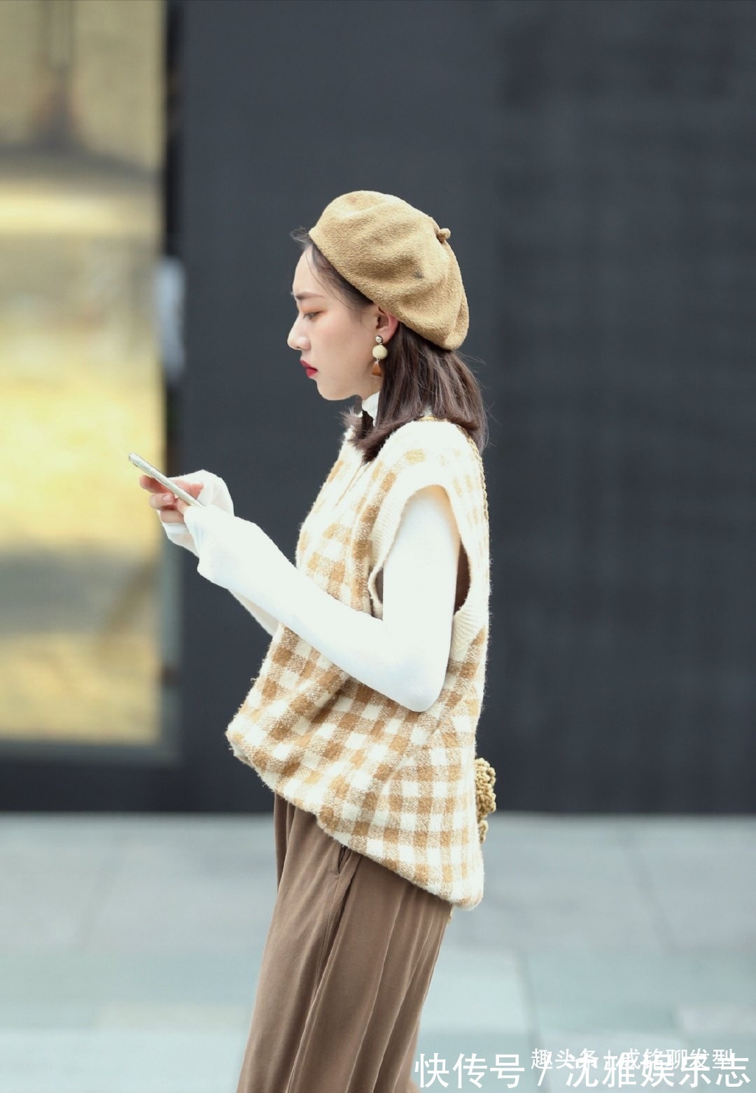 风衣|气质美女的初秋新穿搭,时髦又实用的基本款,随心搭配就很出彩