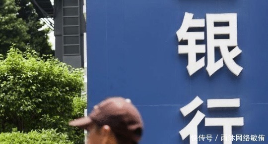房产证拿到手，不要急着高兴，先把这3件事办了，不然又要多花钱