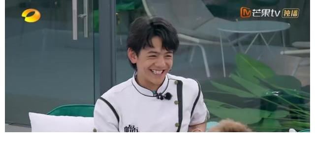 节目组|中餐厅要想摆脱尴尬,黄晓明的这三点问题必须解决