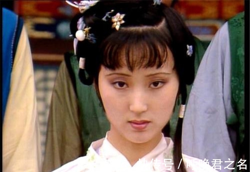 薛宝钗&红楼梦：袭人和林黛玉的关系如何，她们怎么会同一天生日呢