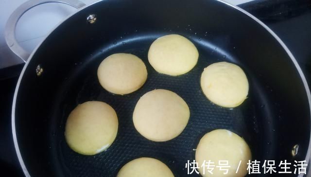 电饭煲|不用烤箱不用电饭煲,这样做好的面包,个个蓬松暄软,好吃极了