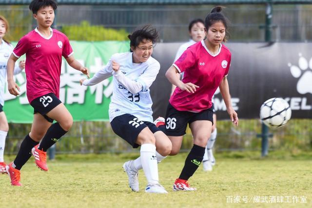 武汉体院|女乙终章广西平果呗侬半主力出阵2-1绝杀琼中女足夺冠创造历史