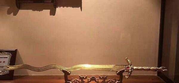 力量|它是金蛇剑的原型,虽然用着不方便,但据说有三种“特殊”的力量