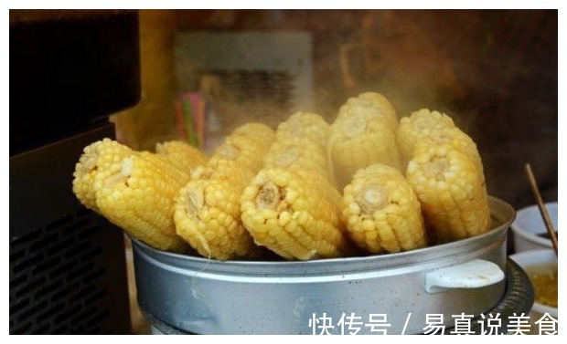 煮玉米，究竟是放凉水还是热水很多人做错了，煮出来的又老又硬