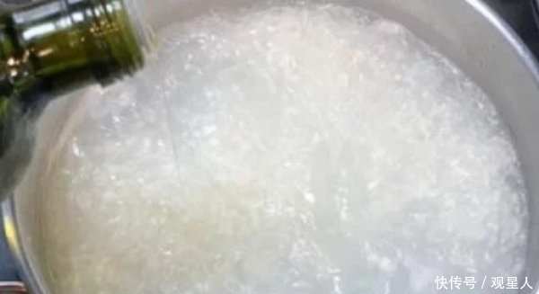 黏稠|熬大米粥,直接下锅就错了!教你一招,10分钟煮开花,香浓黏稠