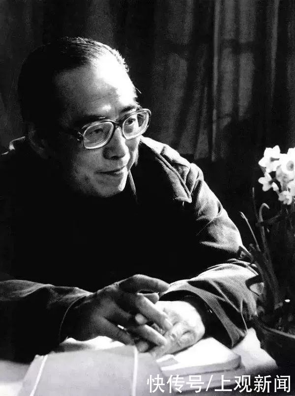 出版|好书·新书|程十发代表作,线装+钤印+编号本《胆剑篇》出版