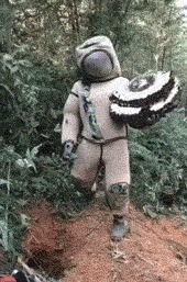 |搞笑GIF趣图: 喵星人是不是感觉哪里有问题啊