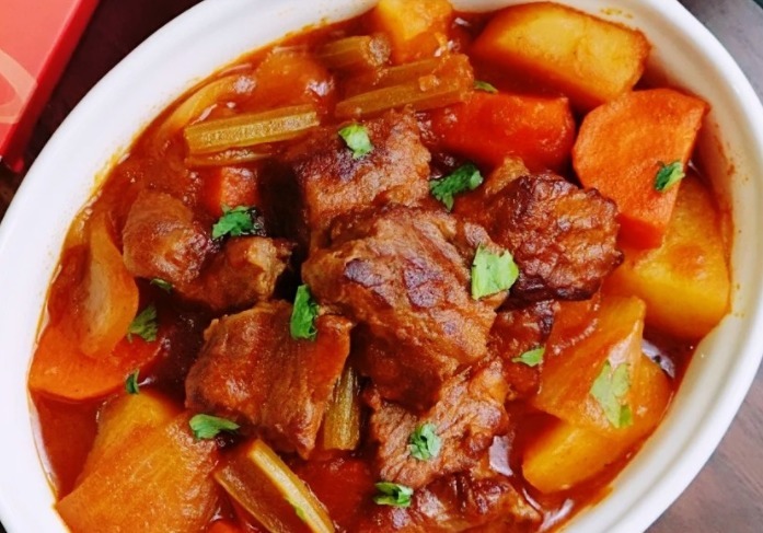 家常菜|几道家常菜，全靠妈妈教的厨艺，自己做健康又美味